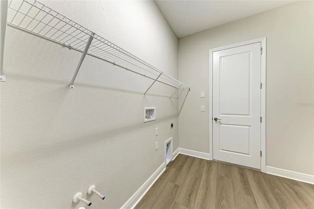 166 Hidden Estates Court Brandon FL 33511