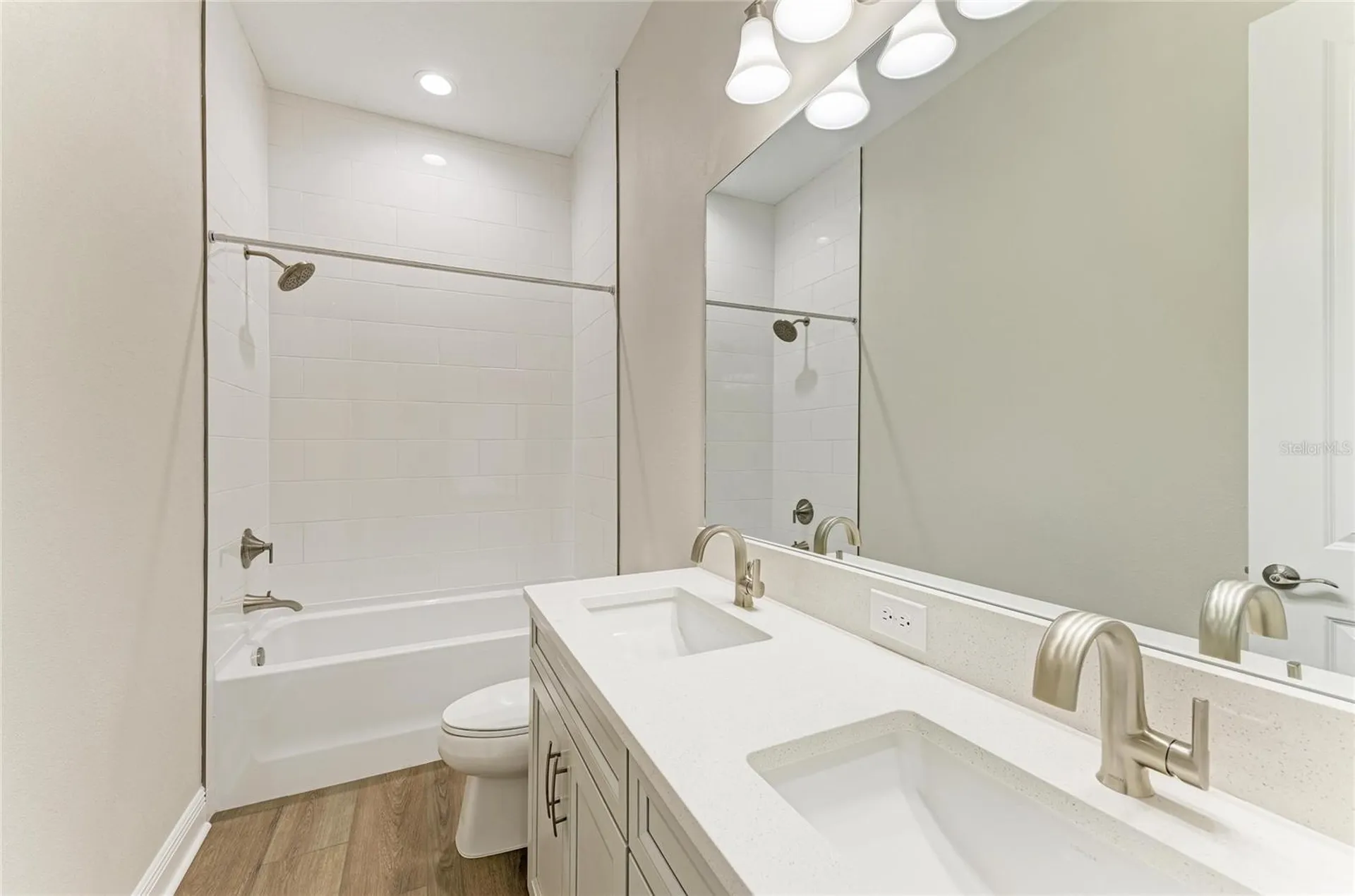 166 Hidden Estates Court Brandon FL 33511