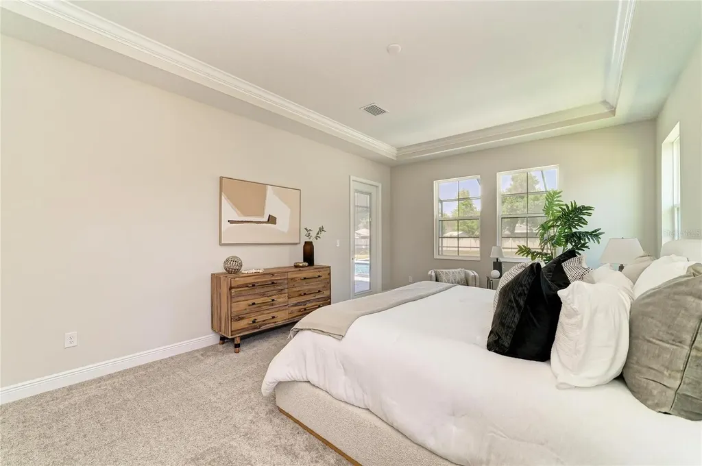 174 Hidden Estates Court Brandon FL 33511