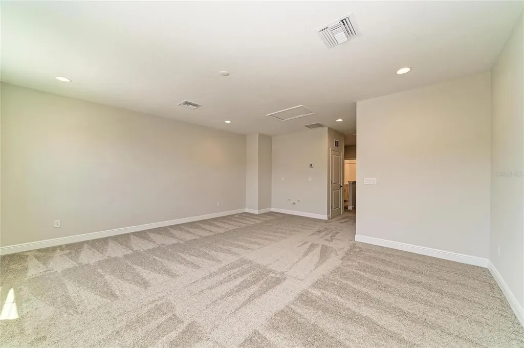 174 Hidden Estates Court Brandon FL 33511