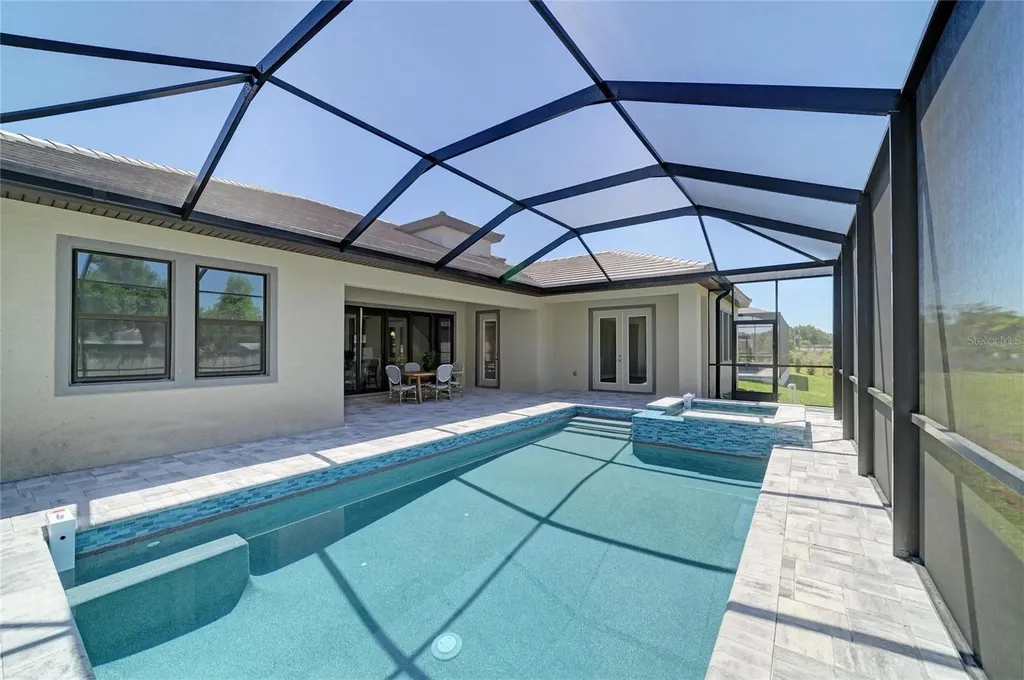 174 Hidden Estates Court Brandon FL 33511