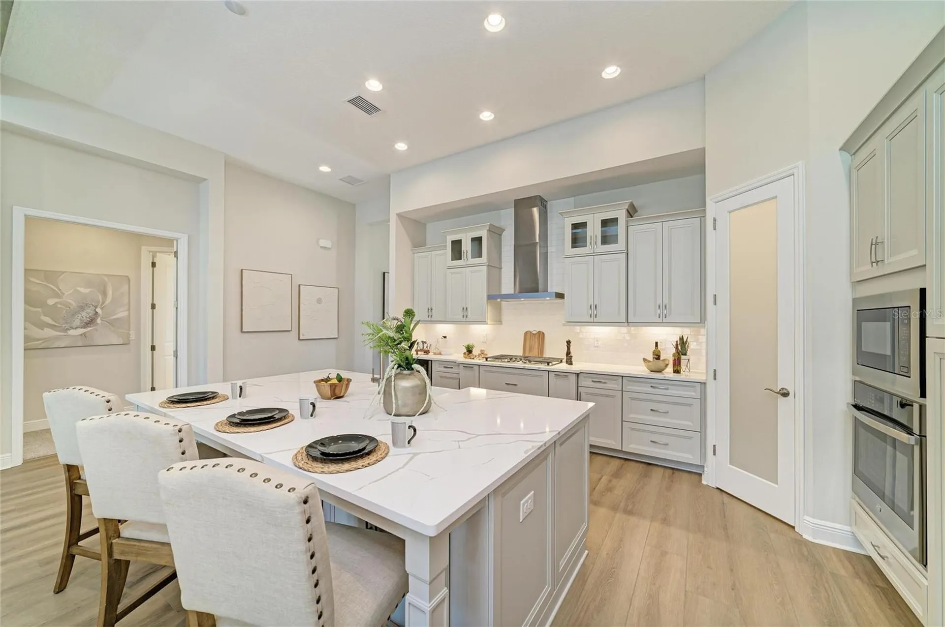 174 Hidden Estates Court Brandon FL 33511