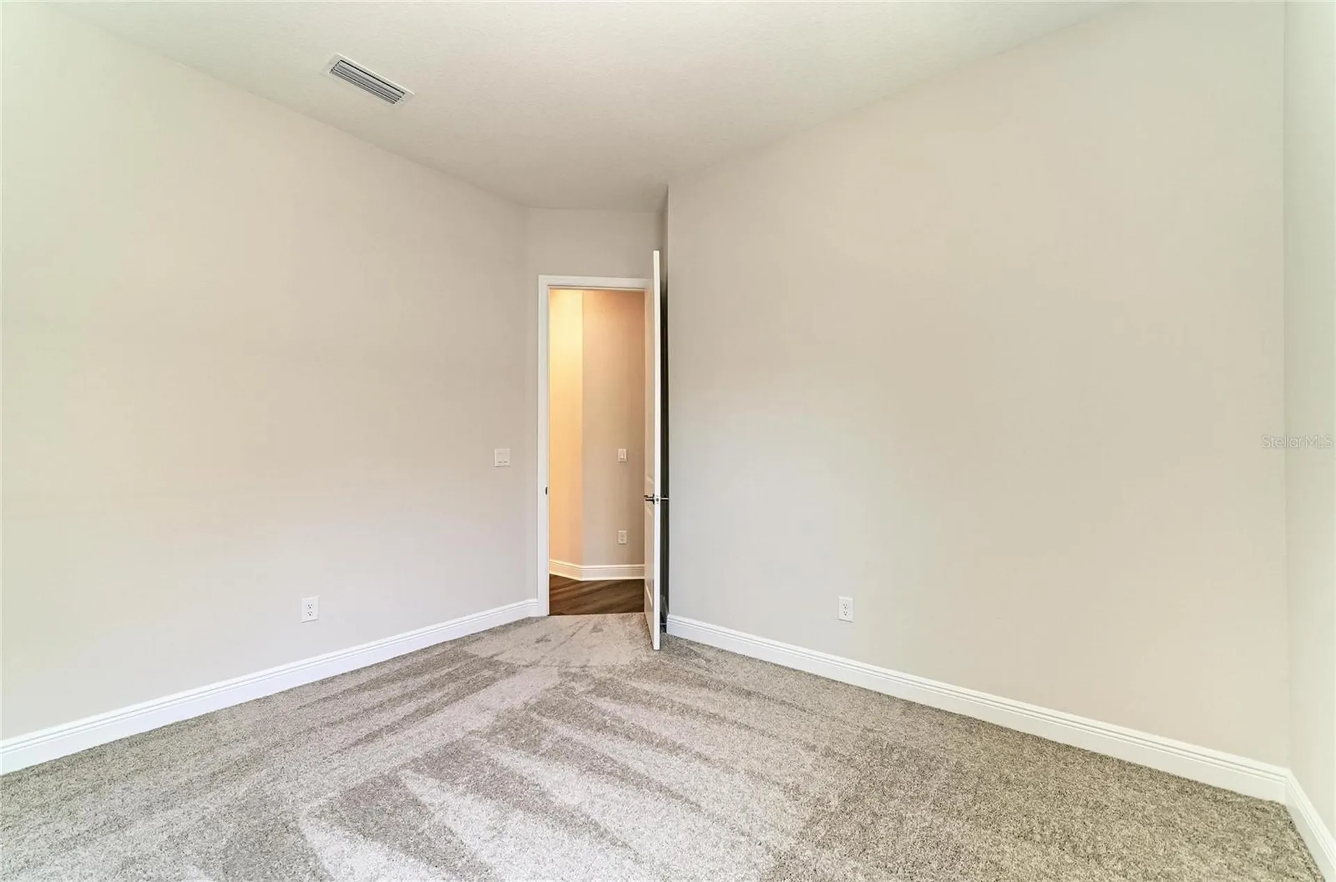 174 Hidden Estates Court Brandon FL 33511