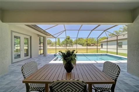 174 Hidden Estates Court Brandon FL 33511