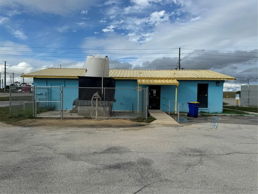 1174 Us 27 N Lake Placid FL 33852