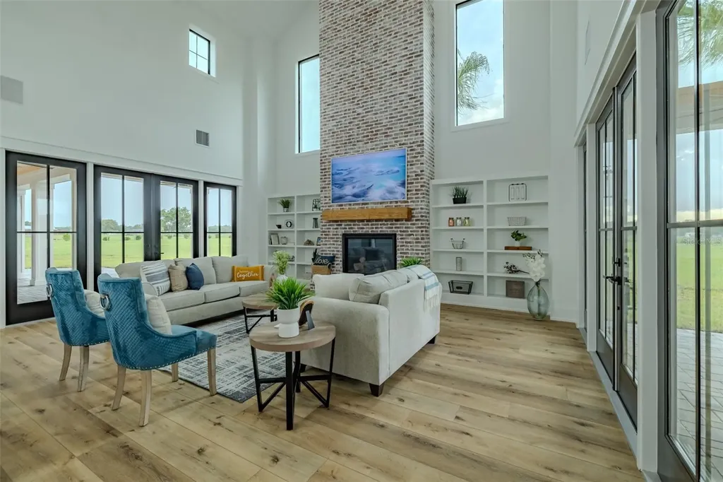 3515 Powerline Road Lithia FL 33547