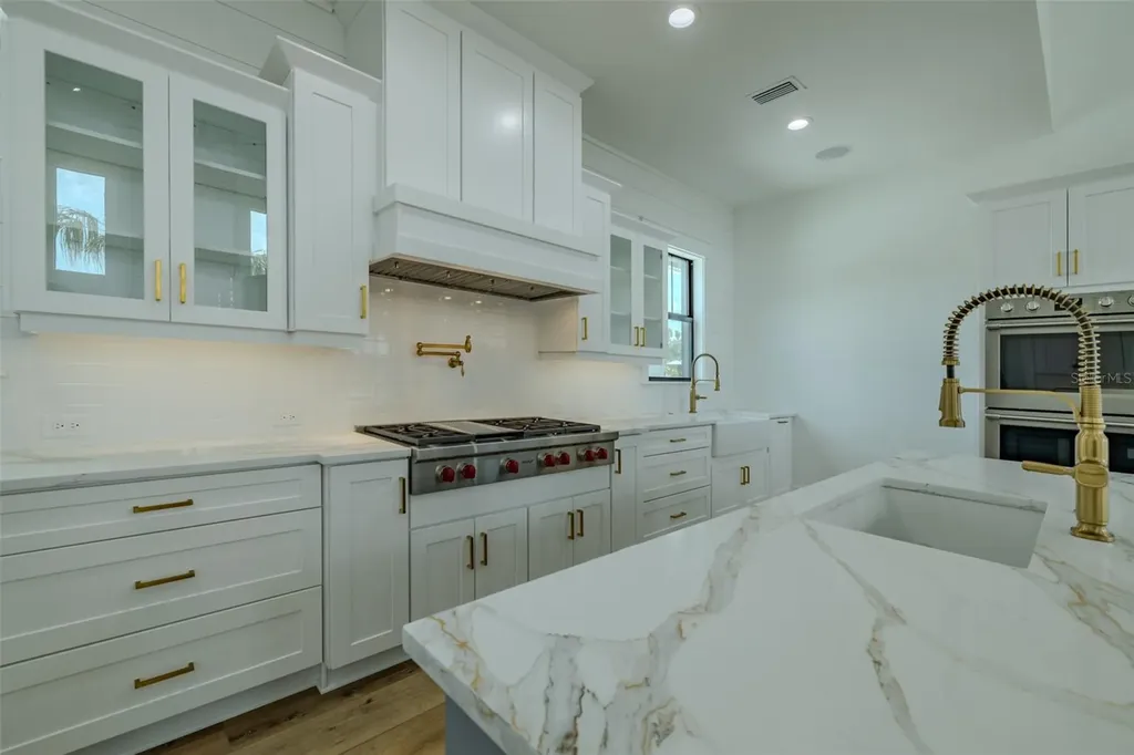 3515 Powerline Road Lithia FL 33547