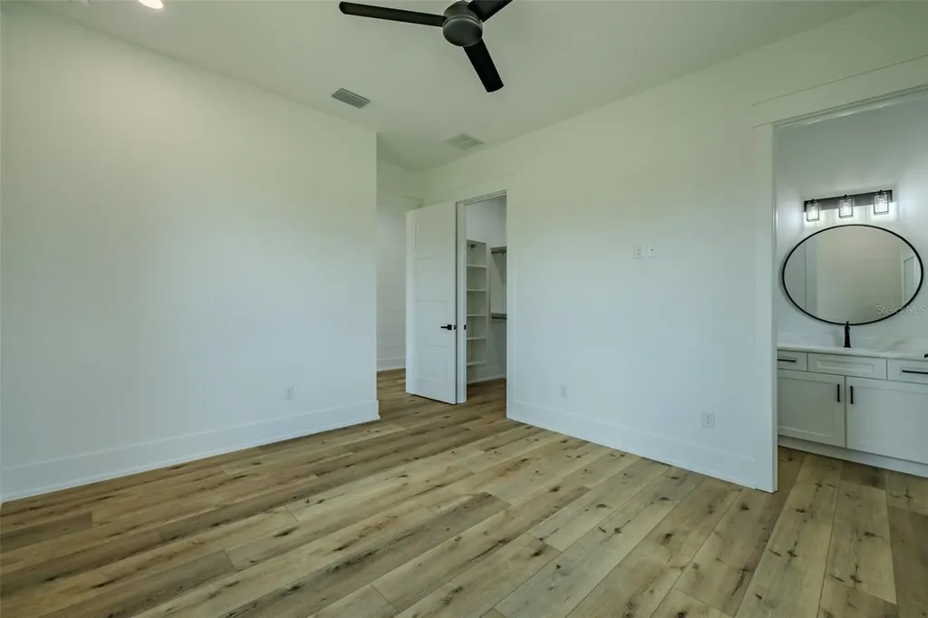 3515 Powerline Road Lithia FL 33547