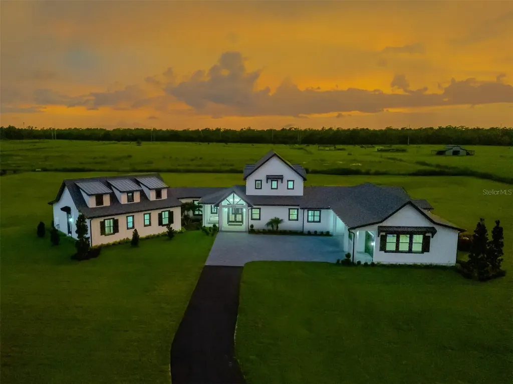 3515 Powerline Road Lithia FL 33547