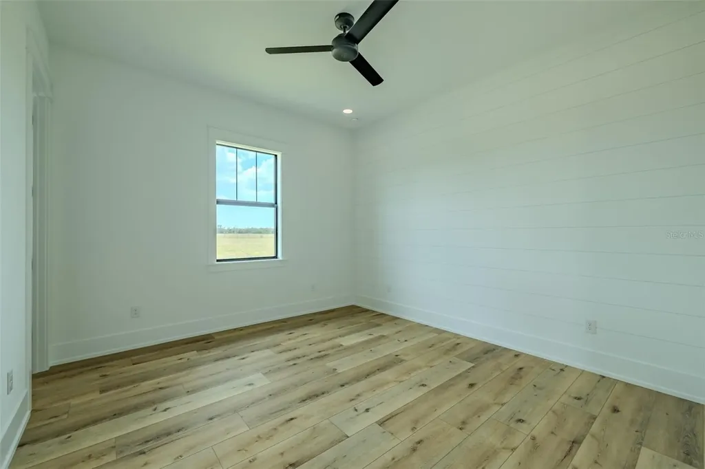 3515 Powerline Road Lithia FL 33547
