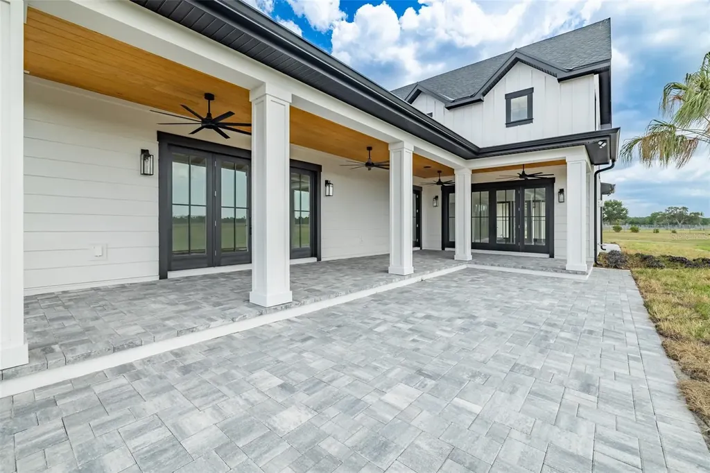 3515 Powerline Road Lithia FL 33547