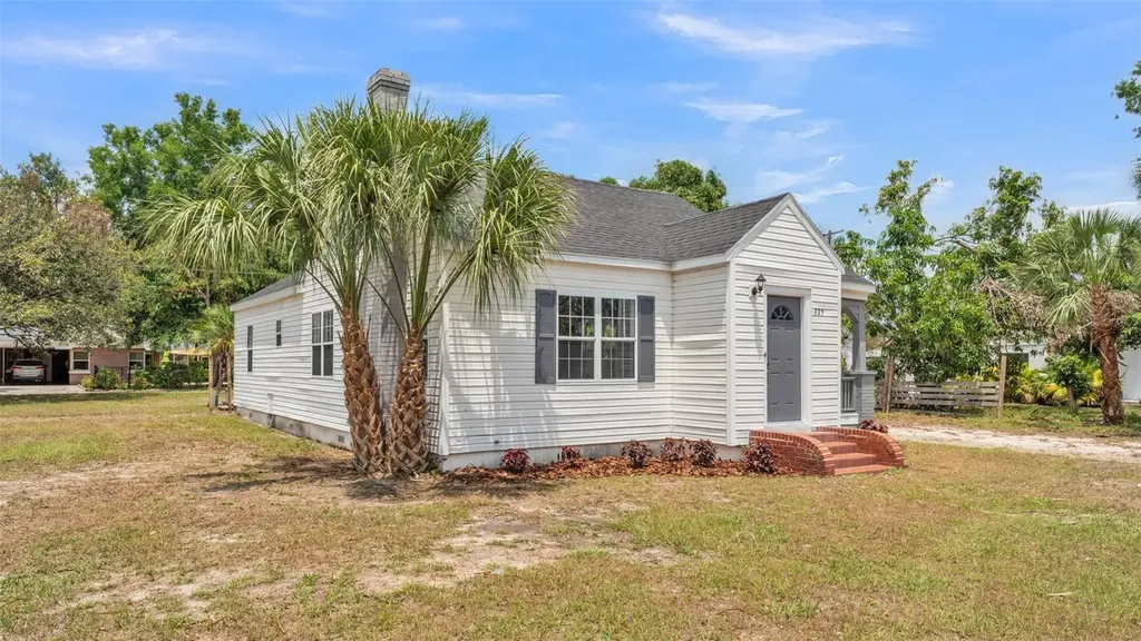 725 Avenue B SW Winter Haven FL 33880