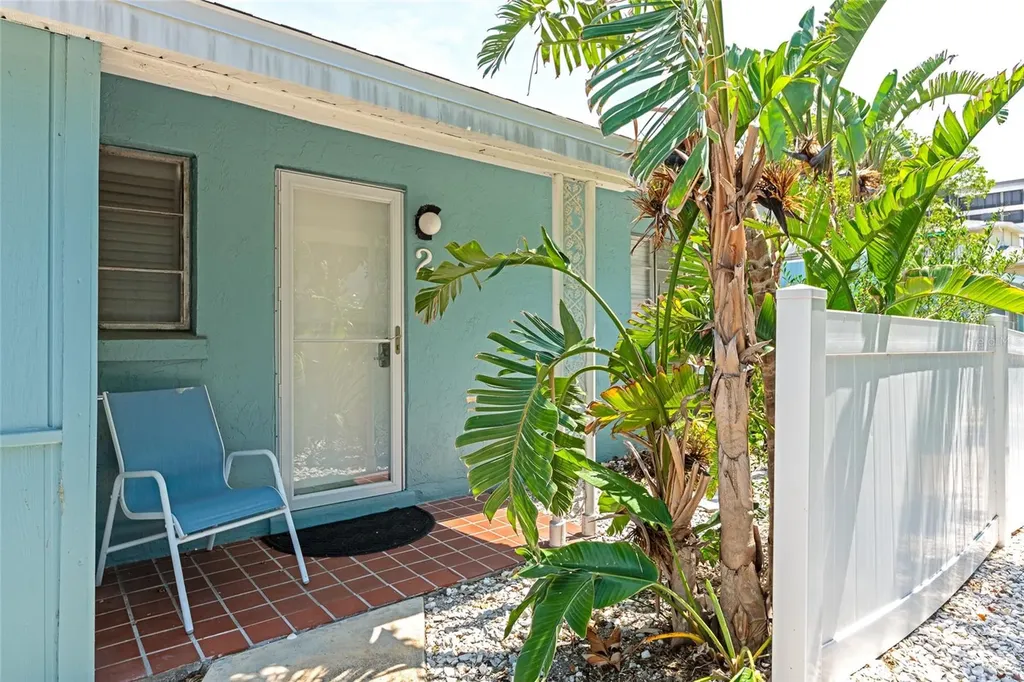 170 Roosevelt Drive Sarasota FL 34236