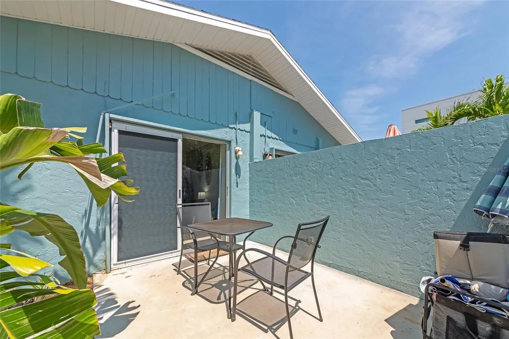 170 Roosevelt Drive Sarasota FL 34236