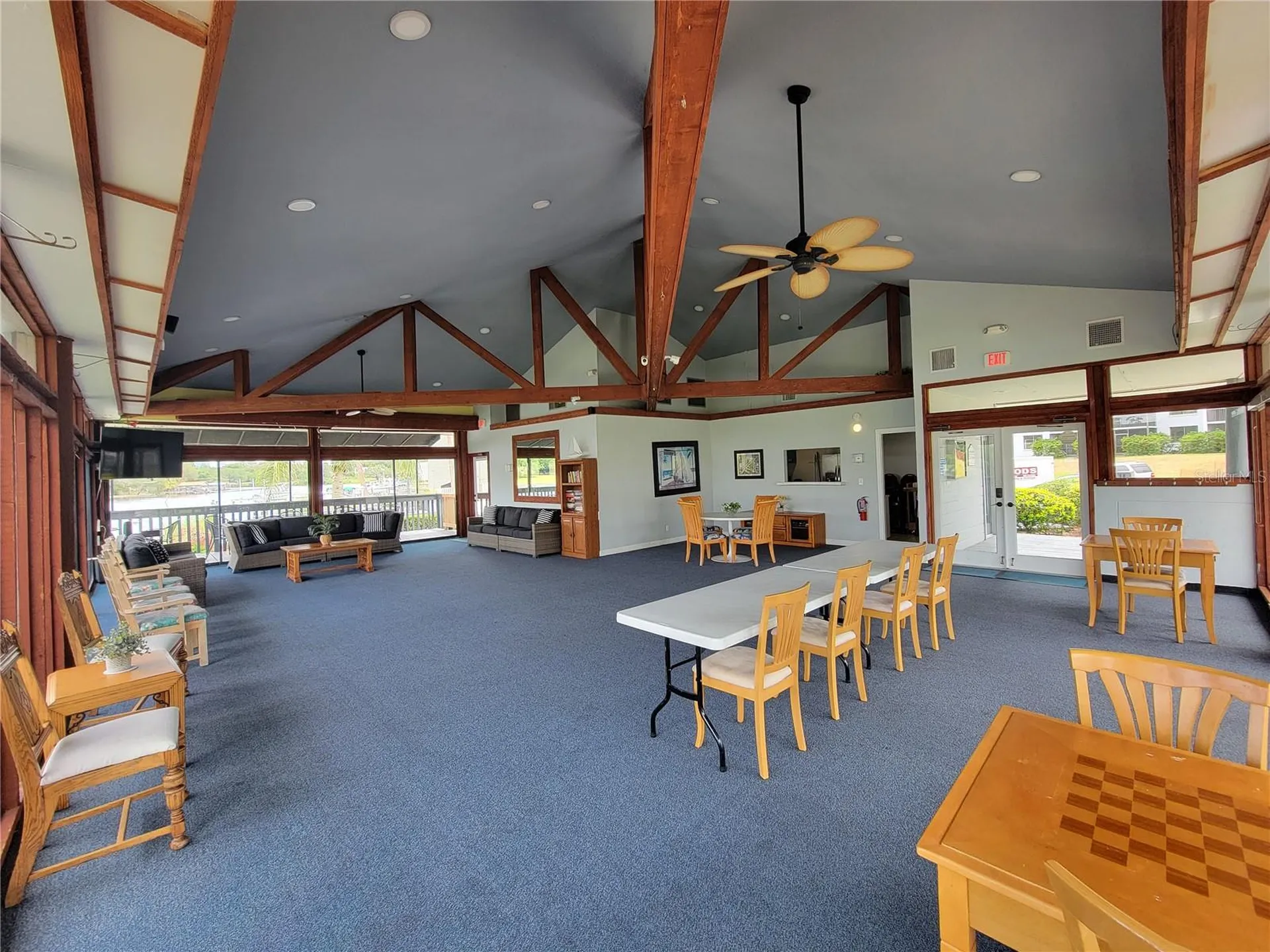 2424 W Tampa Bay Boulevard Tampa FL 33607
