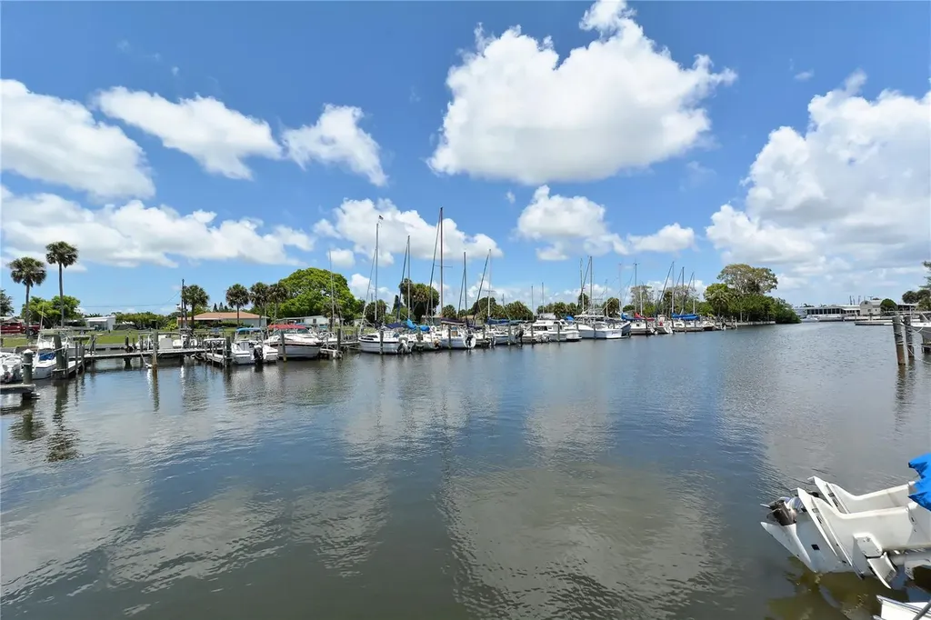409 Bryn Mawr Island Bradenton FL 34207