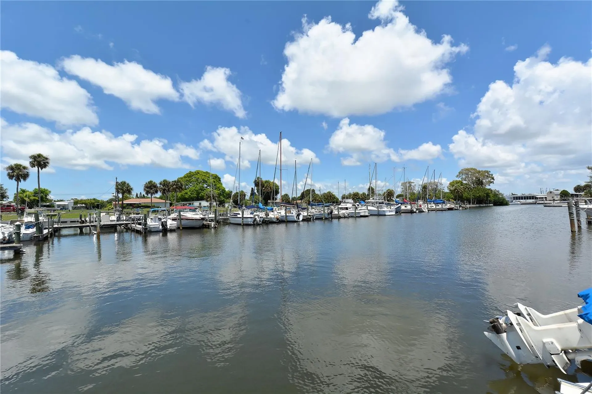409 Bryn Mawr Island Bradenton FL 34207