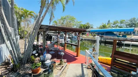 409 Bryn Mawr Island Bradenton FL 34207