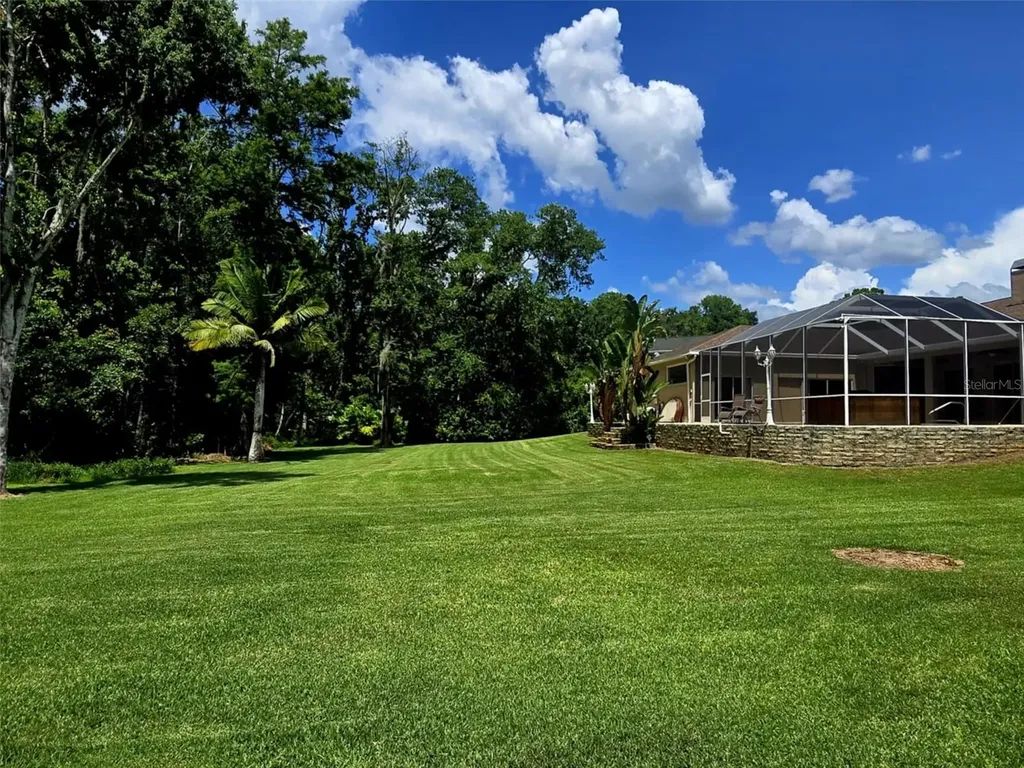 10305 Worthy Lamb Way New Port Richey FL 34654
