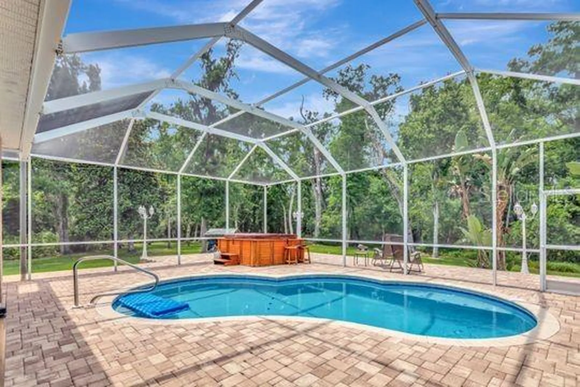 10305 Worthy Lamb Way New Port Richey FL 34654