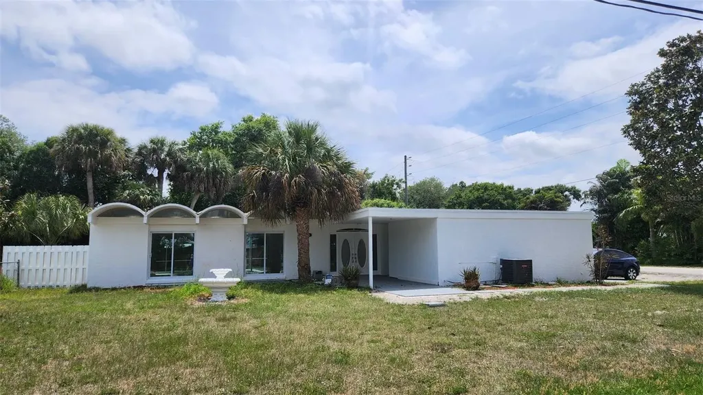 1715 York Court Fort Pierce FL 34982