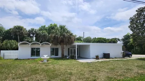 1715 York Court Fort Pierce FL 34982