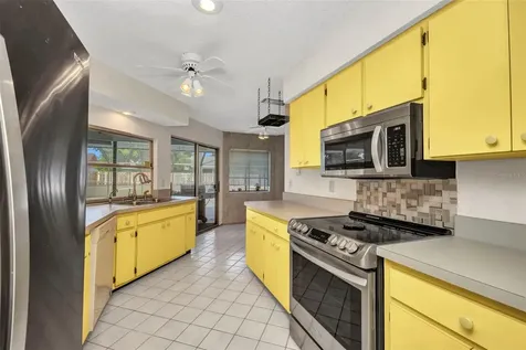 6916 Rex Lane Sarasota FL 34243
