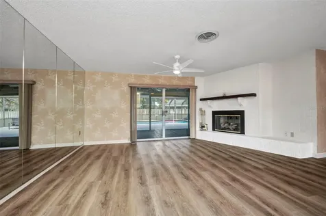 6916 Rex Lane Sarasota FL 34243