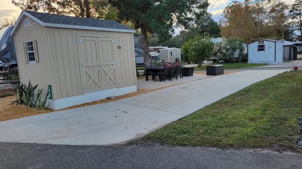2826 NE 104th Avenue Silver Springs FL 34488