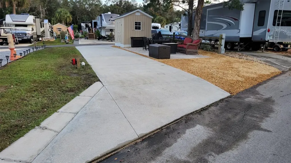 2826 NE 104th Avenue Silver Springs FL 34488