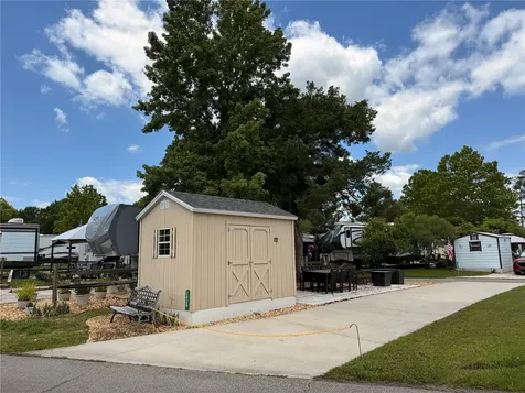 2826 NE 104th Avenue Silver Springs FL 34488