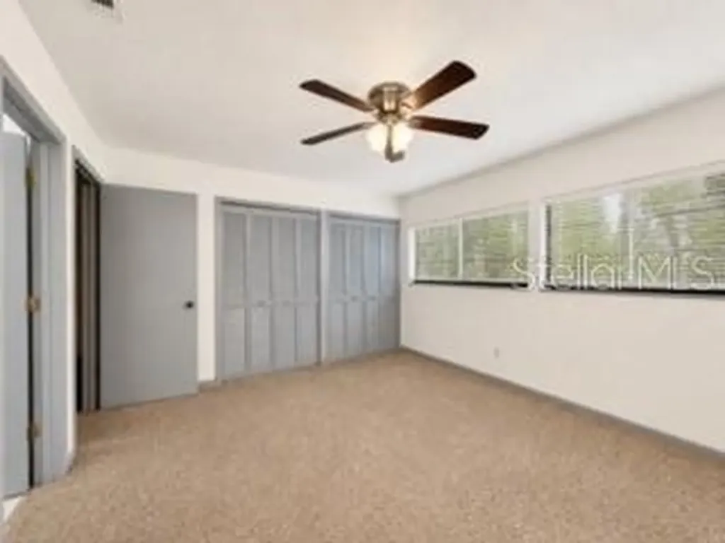 5830 SW 9th Place Gainesville FL 32607