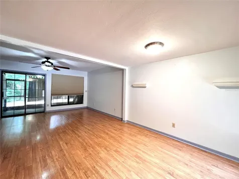 5830 SW 9th Place Gainesville FL 32607
