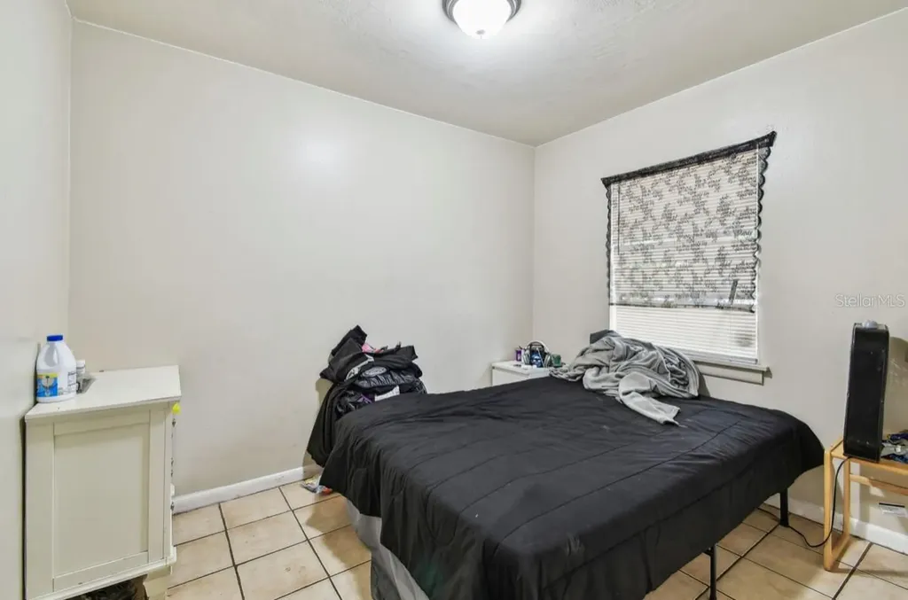 10007 N 10th Street Tampa FL 33612