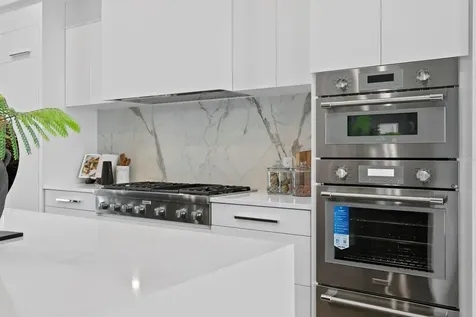 2087 Michigan Avenue NE St Petersburg FL 33703