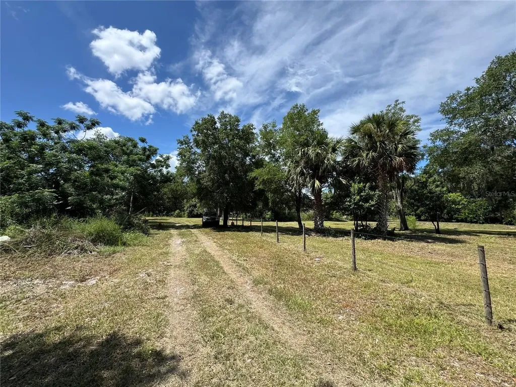 850 Menton Road Pierson FL 32180
