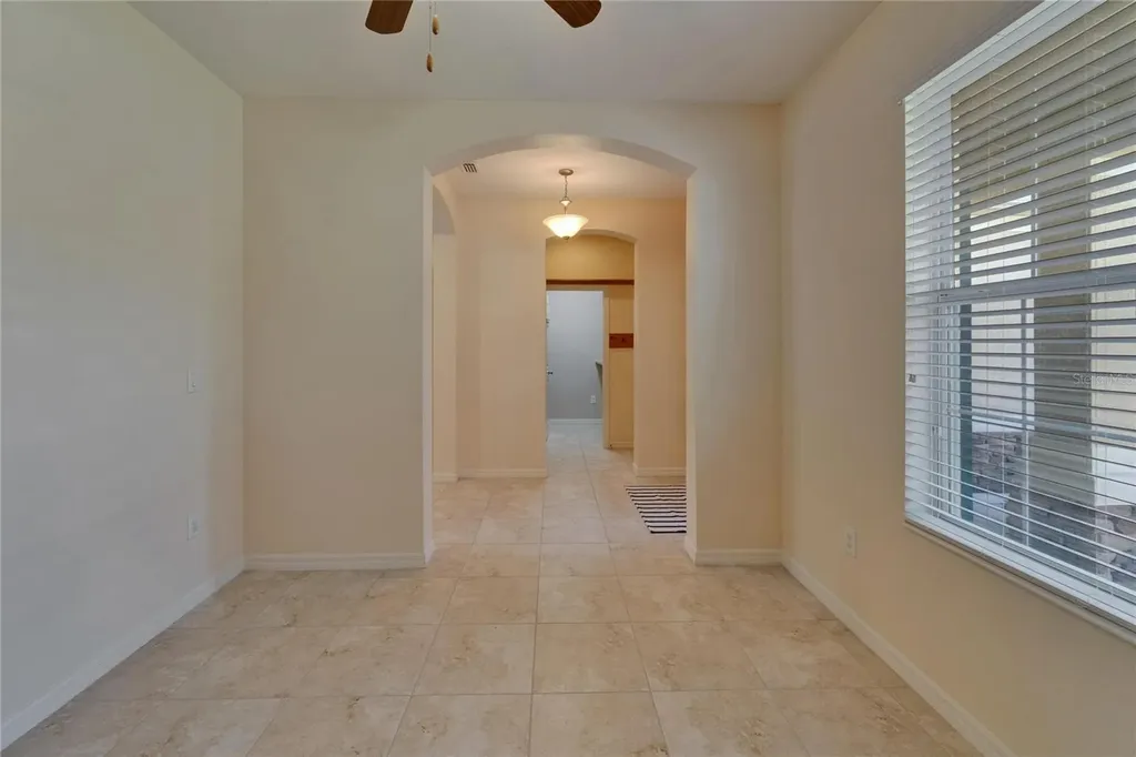 17510 Bright Wheat Drive Lithia FL 33547