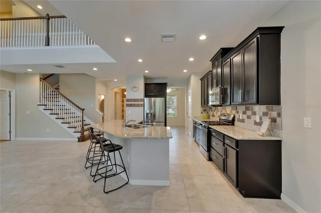 17510 Bright Wheat Drive Lithia FL 33547