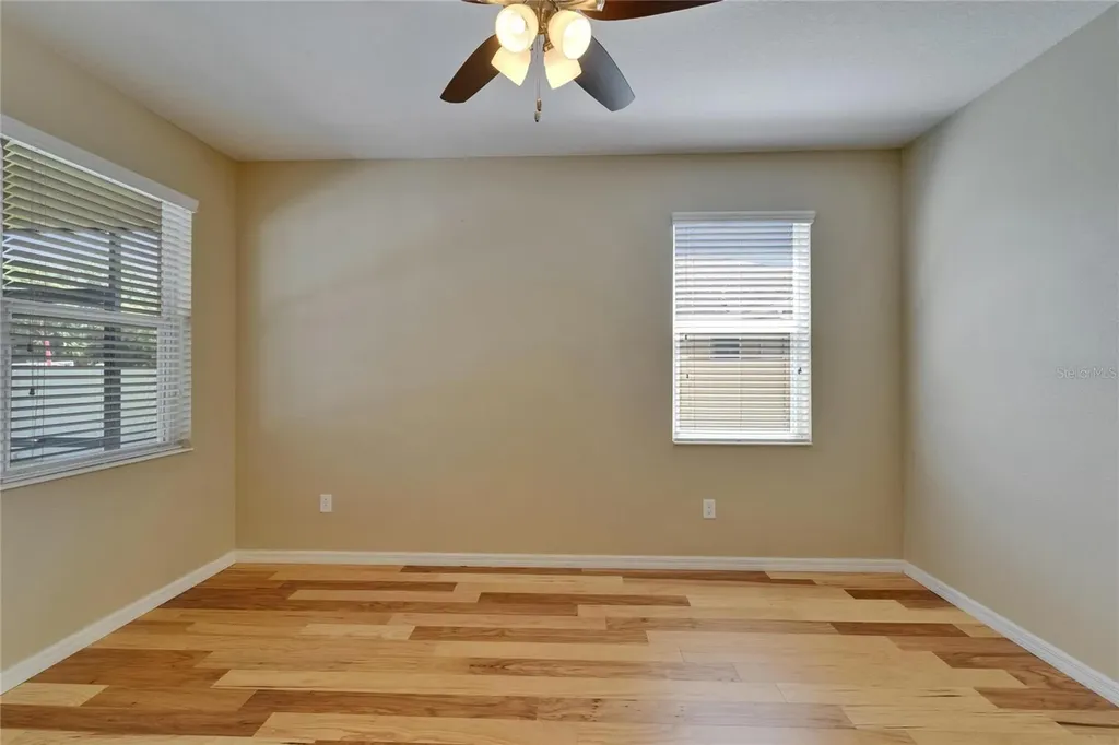 17510 Bright Wheat Drive Lithia FL 33547