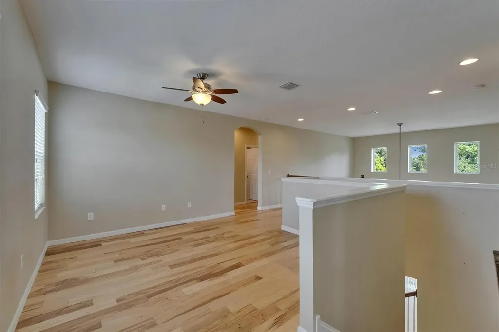 17510 Bright Wheat Drive Lithia FL 33547
