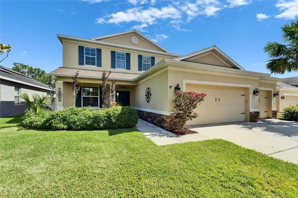 17510 Bright Wheat Drive Lithia FL 33547