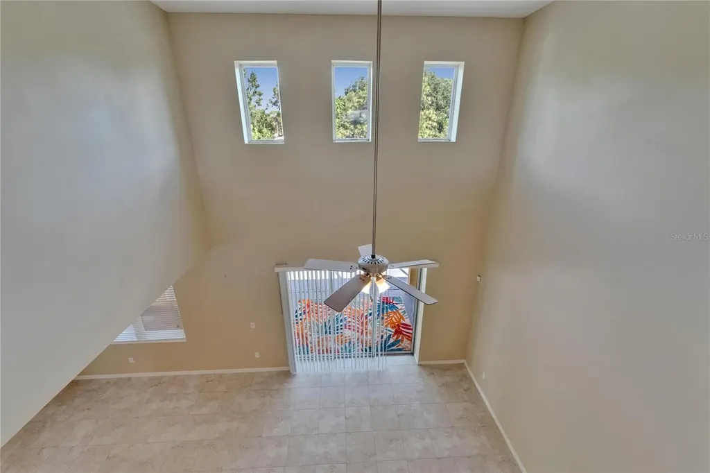 17510 Bright Wheat Drive Lithia FL 33547