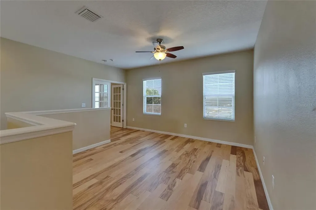 17510 Bright Wheat Drive Lithia FL 33547