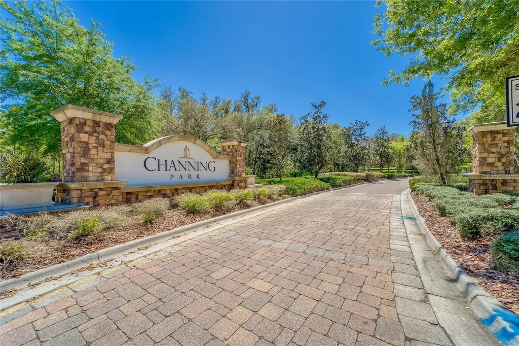 17510 Bright Wheat Drive Lithia FL 33547