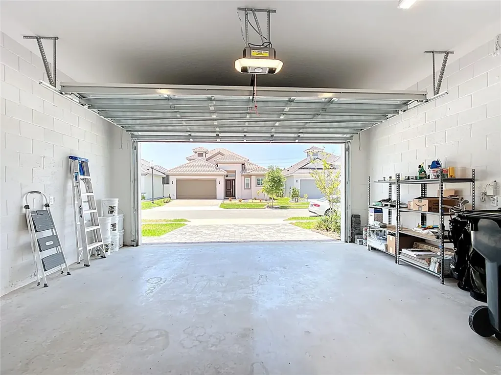 235 Hampton Loop Davenport FL 33837