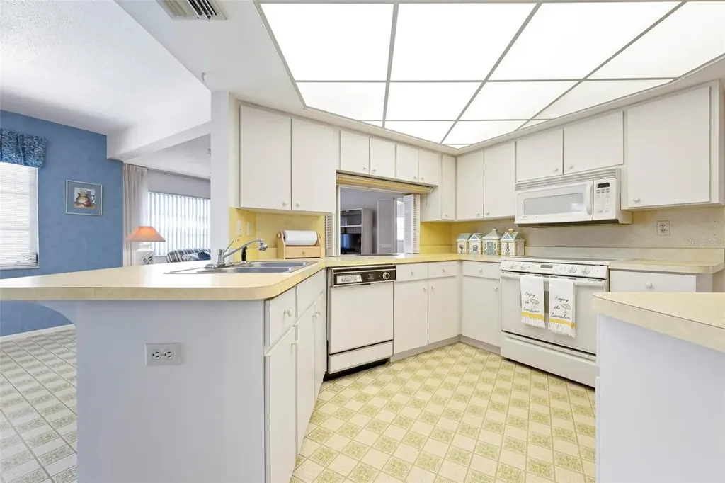465 Laurencin Drive Nokomis FL 34275