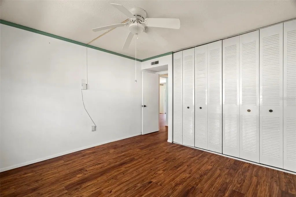 7701 Starkey Road Seminole FL 33777