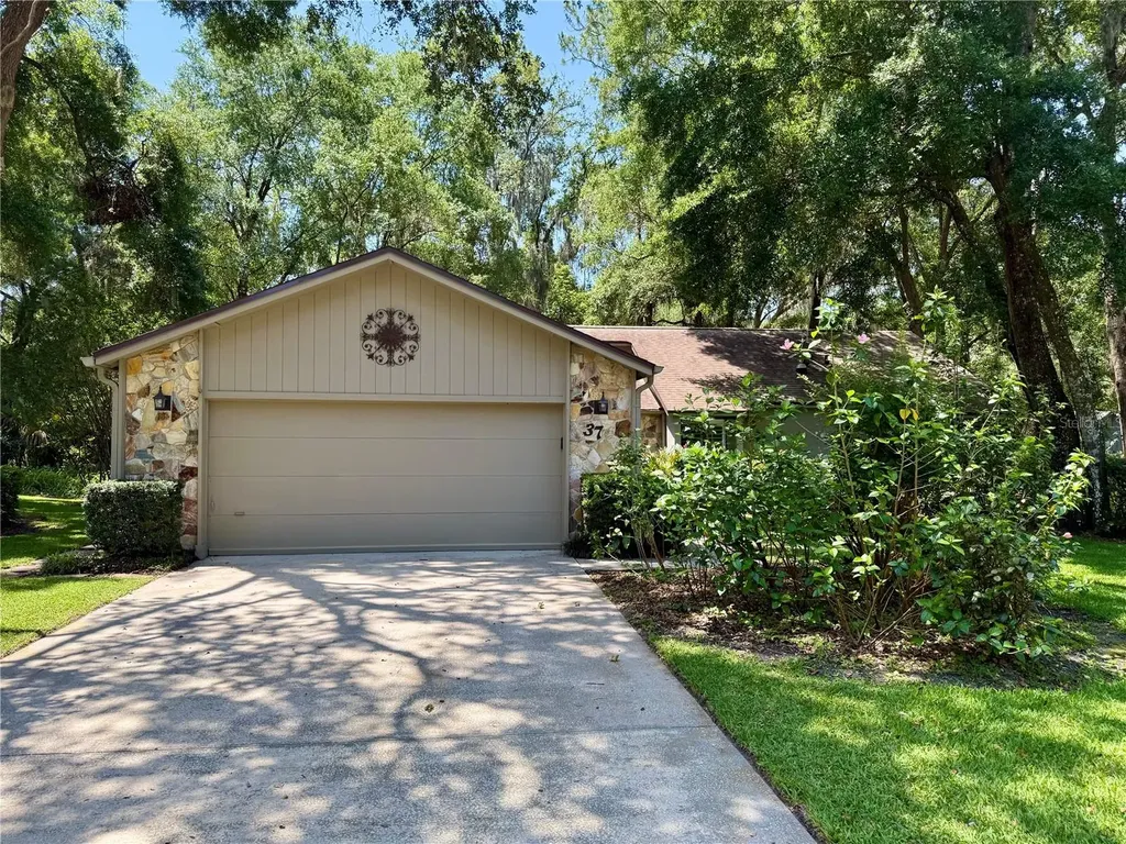 37 Meadowwood Trail Deland FL 32724