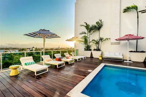 25 Munoz Rivera San Juan PR 00901