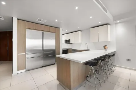 25 Munoz Rivera San Juan PR 00901